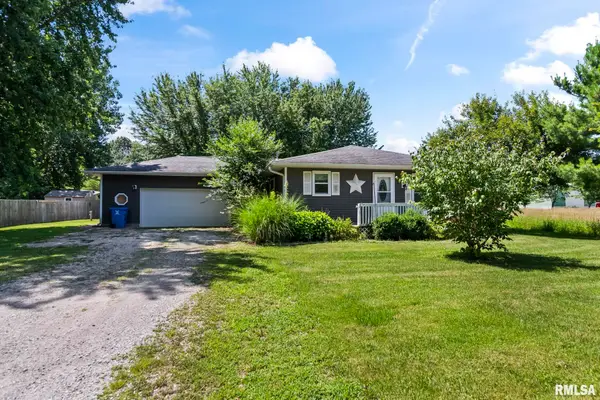 23585 Clemens Road, Athens, IL 62613