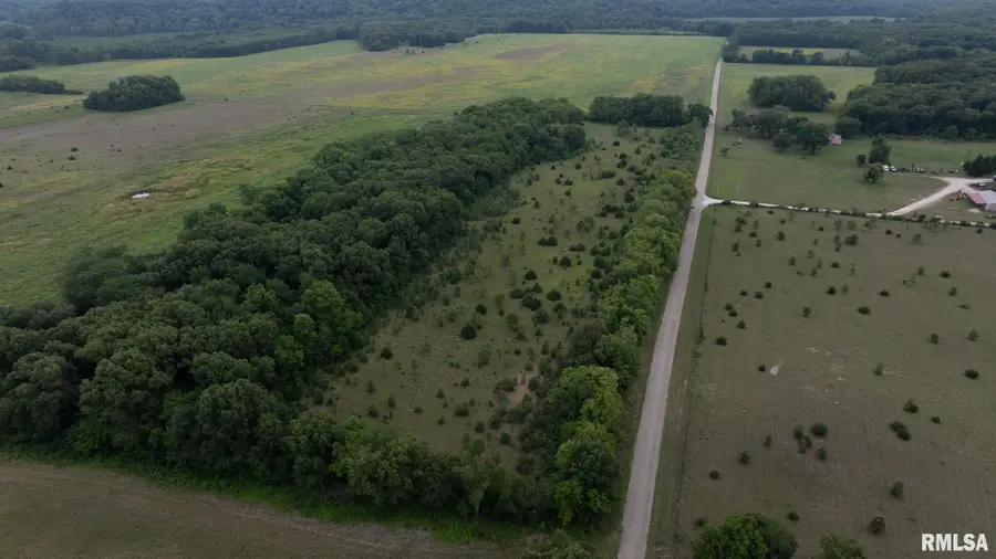 2512 Township Road 1600 E Road, Seaton, IL 61476 - #3