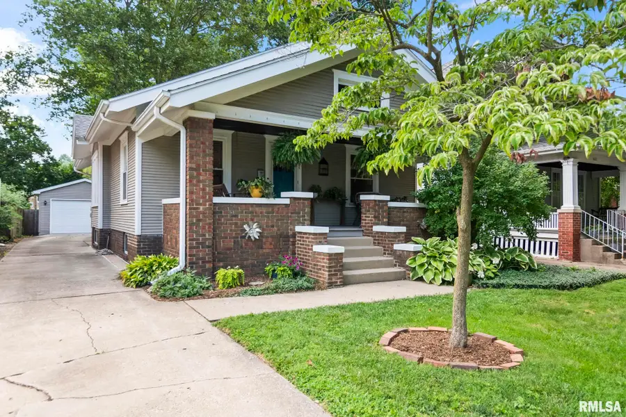 1605 S Douglas Avenue, Springfield, IL 62704 - #2