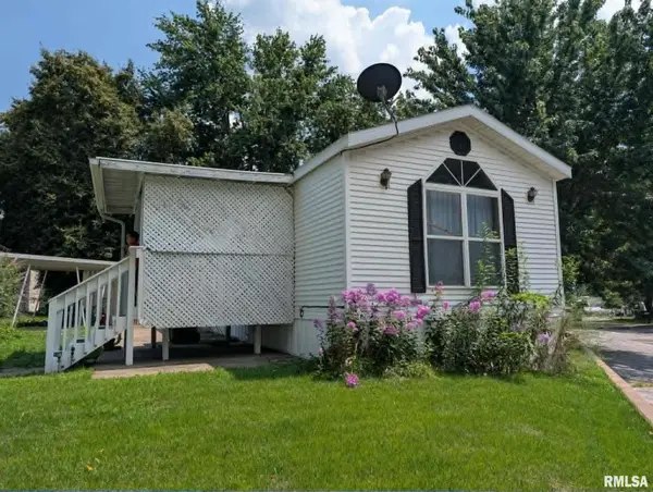 1500 Dewees Avenue, Quincy, IL 62305