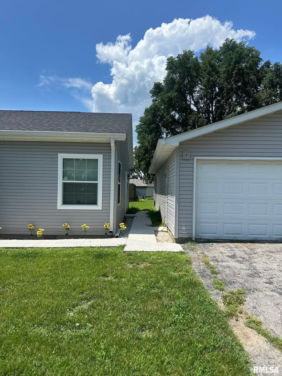 150 Annie Lane, Tovey, IL 62570 - #2