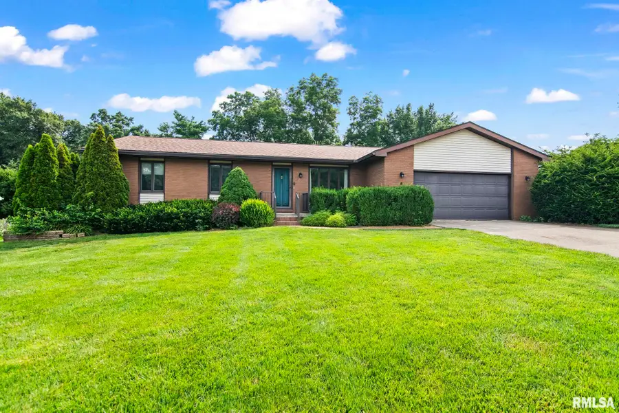 22 Meander Pike Street, Chatham, IL 62629 - #2
