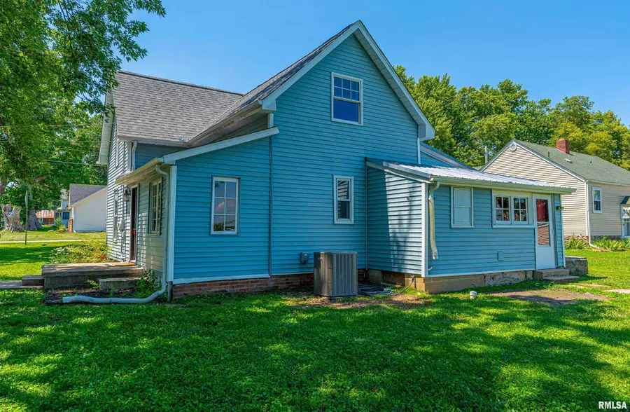 401 E Tazewell Street, Tremont, IL 61568 - #3