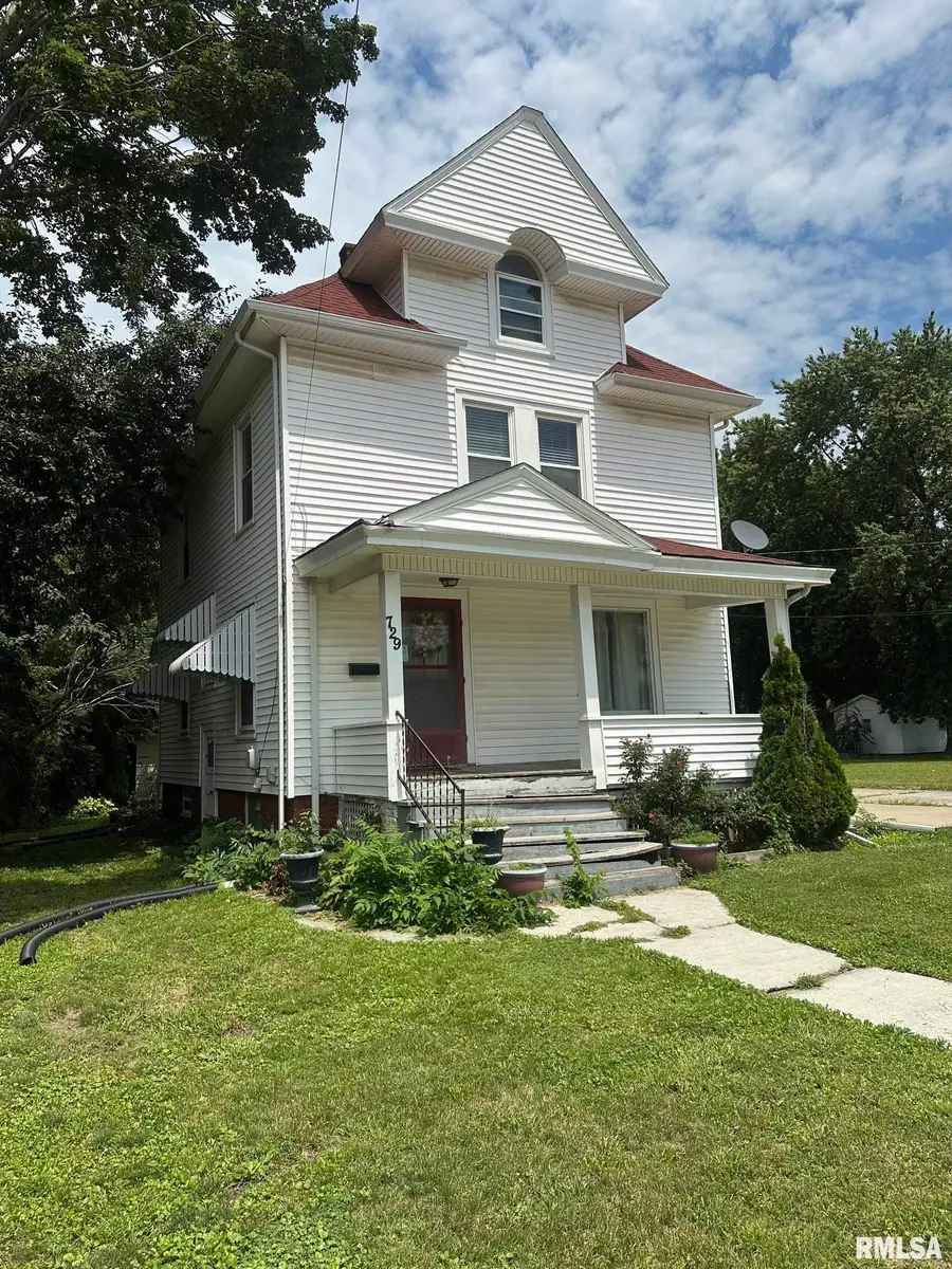729 Monmouth Boulevard, Galesburg, IL 61401 - #2