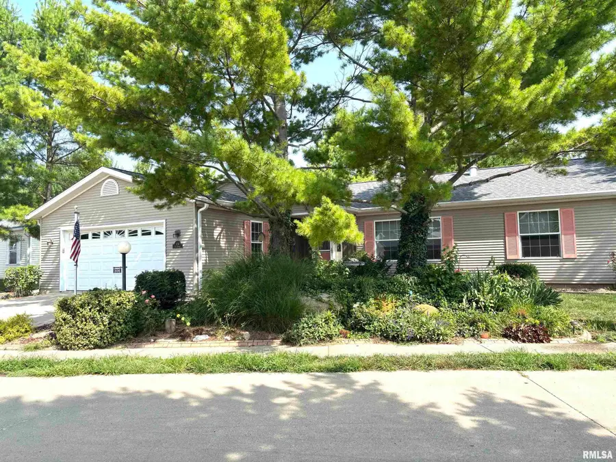 2800 Via Rosso Street, Springfield, IL 62703 - #2