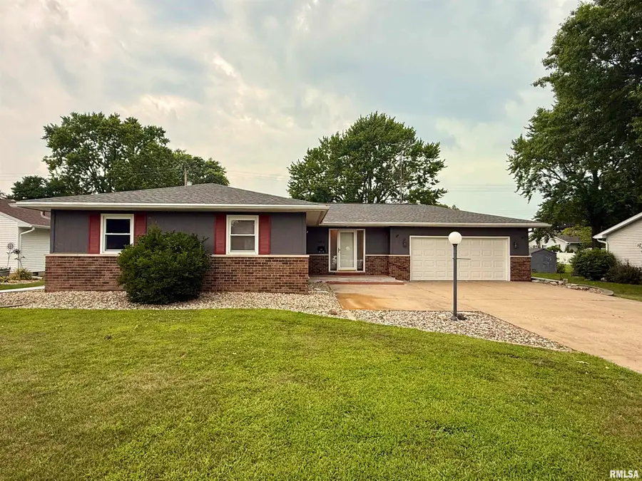 2710 Montague Drive, Galesburg, IL 61401 - #2