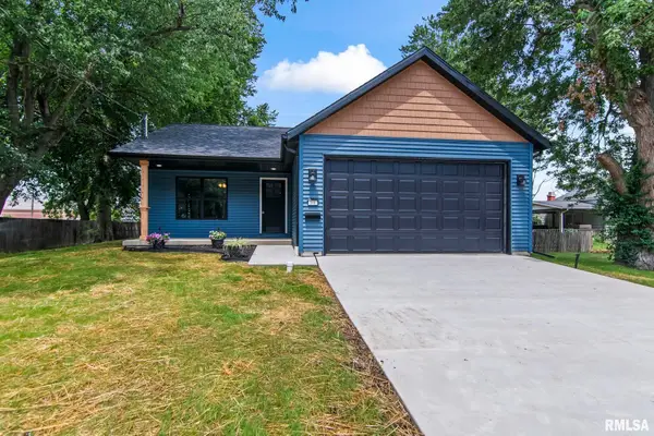 315 W Hill Street, Virden, IL 62690