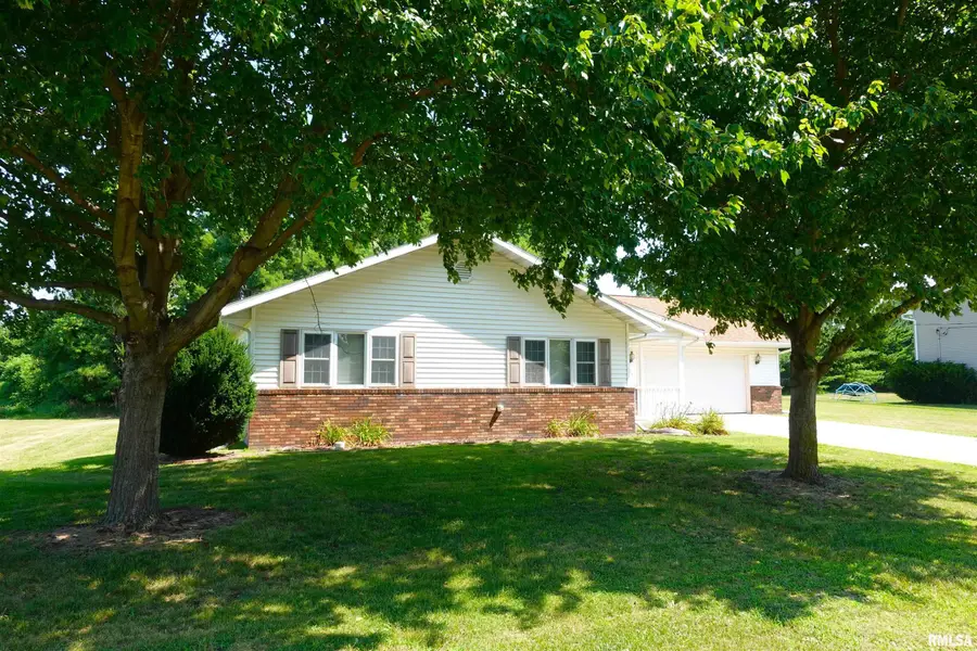 107 Weber Road, Galesburg, IL 61401 - #3