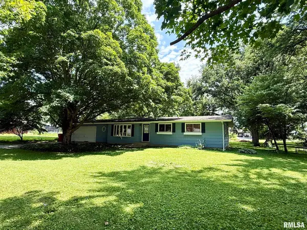 17122 River View Road, Petersburg, IL 62675