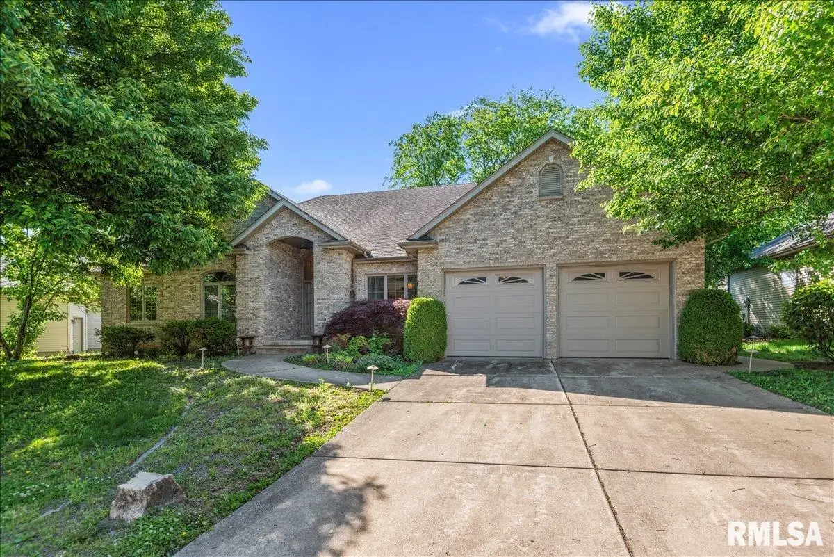 4332 Creek Drive, Springfield, IL 62711 - #1
