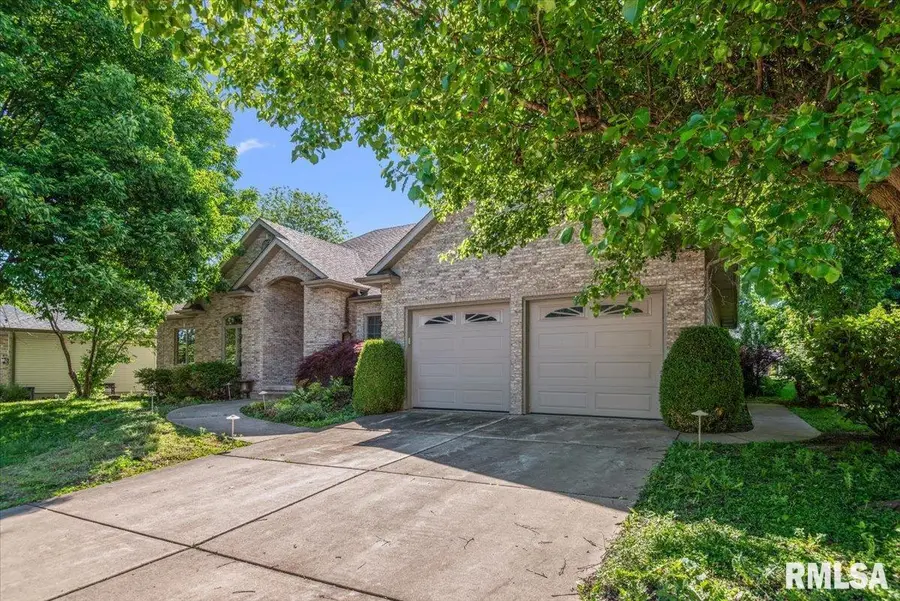 4332 Creek Drive, Springfield, IL 62711 - #2
