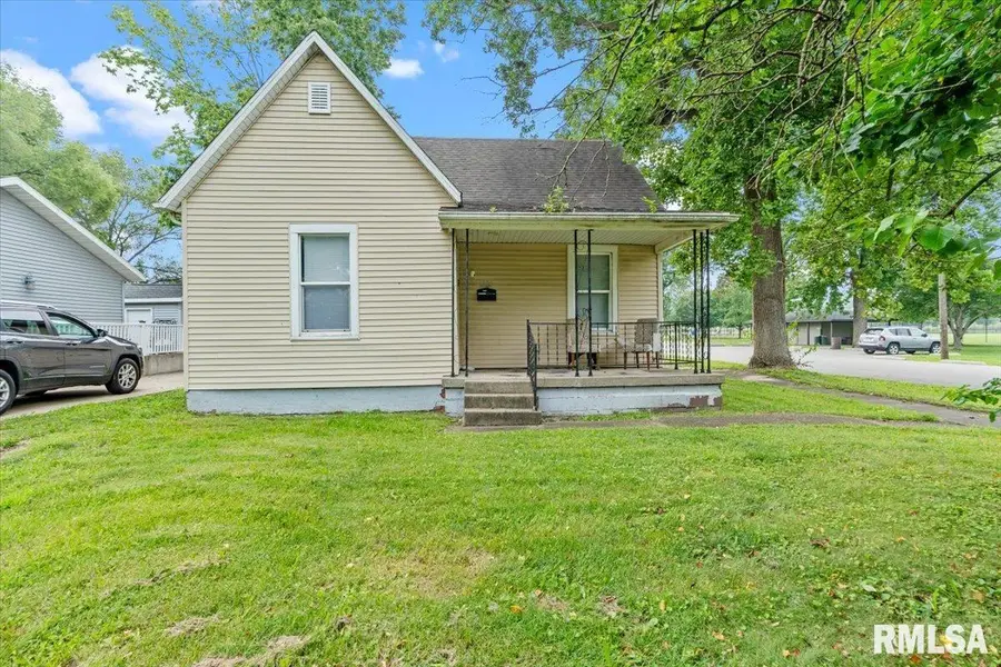 1920 S 7th Street, Springfield, IL 62703 - #3