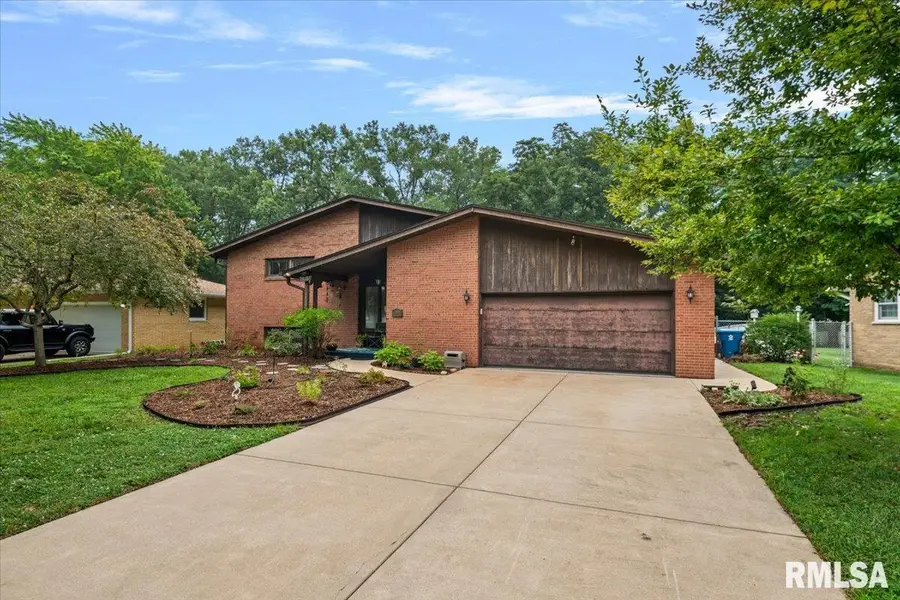 2400 Cahokia Drive, Springfield, IL 62703 - #3
