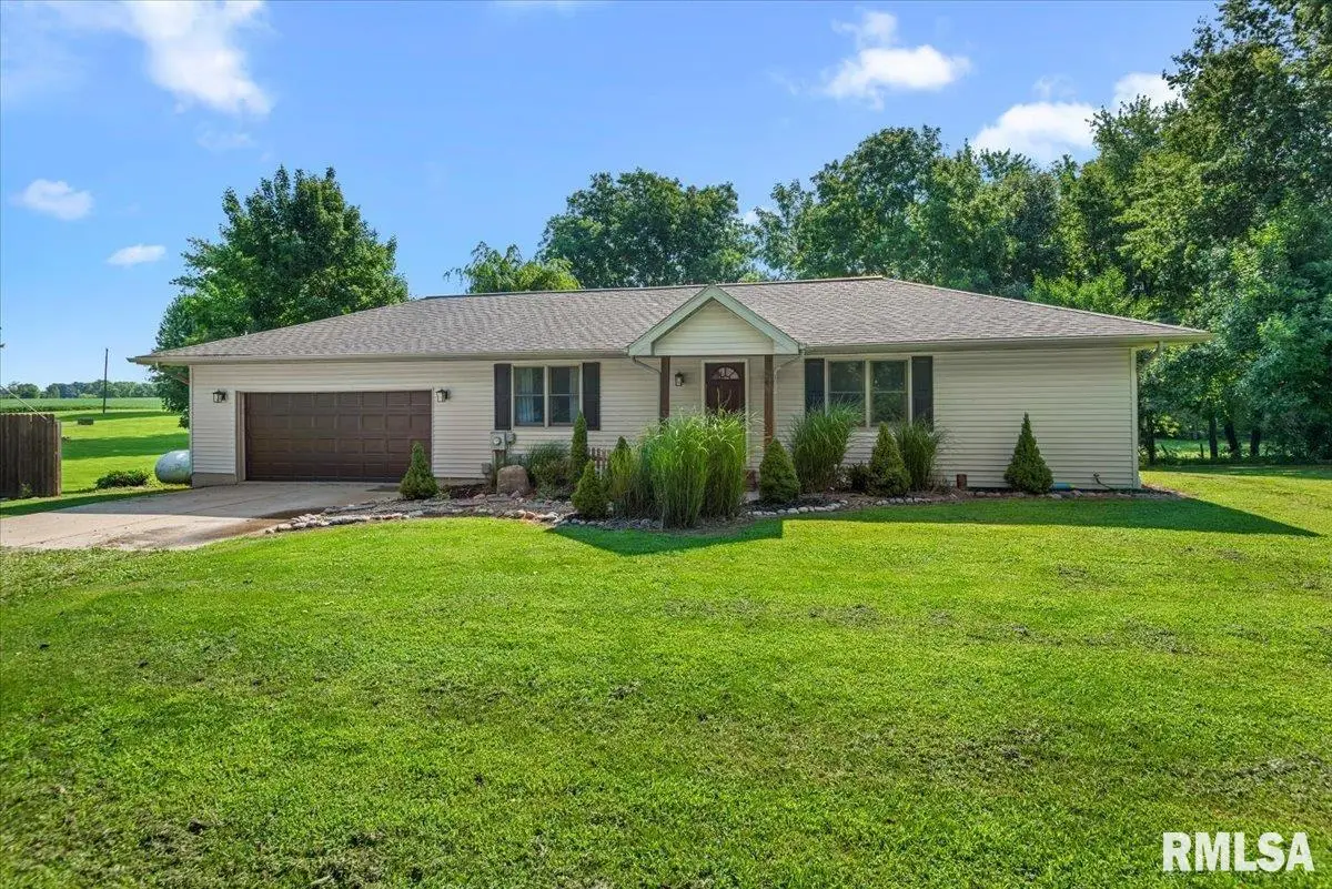 5710 Guest Road, Sherman, IL 62684 - #1