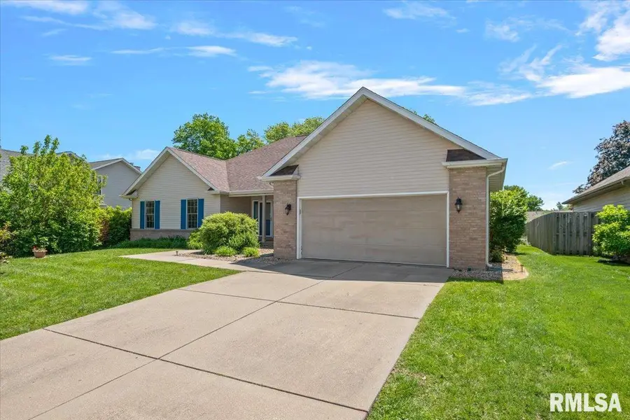 3908 Greenfield Drive, Springfield, IL 62704 - #2
