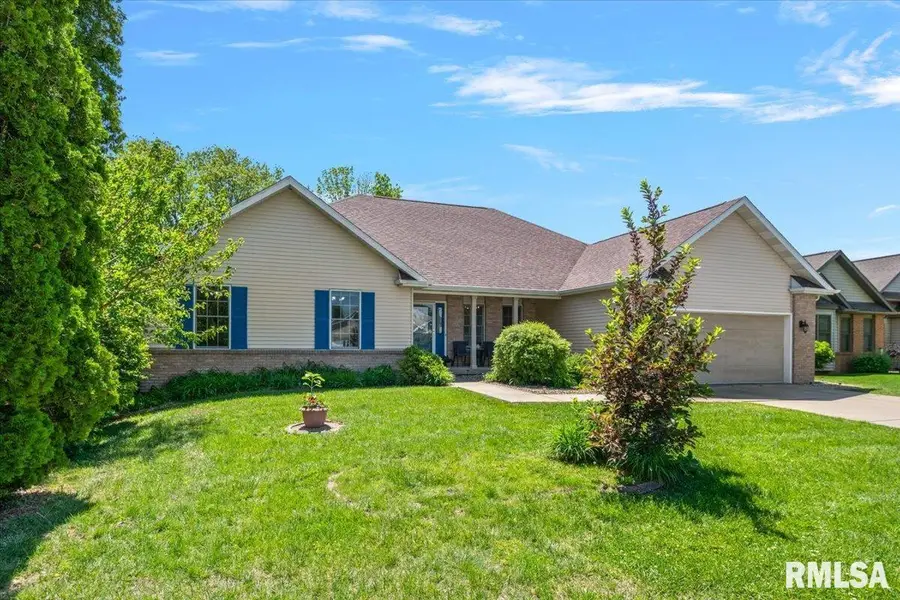 3908 Greenfield Drive, Springfield, IL 62704 - #3