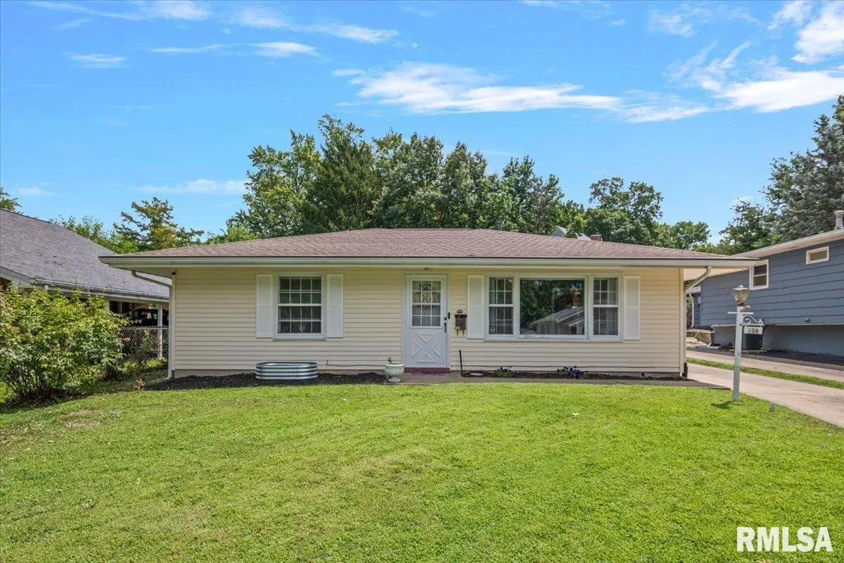 156 N Illinois Street, Springfield, IL 62702 - #1
