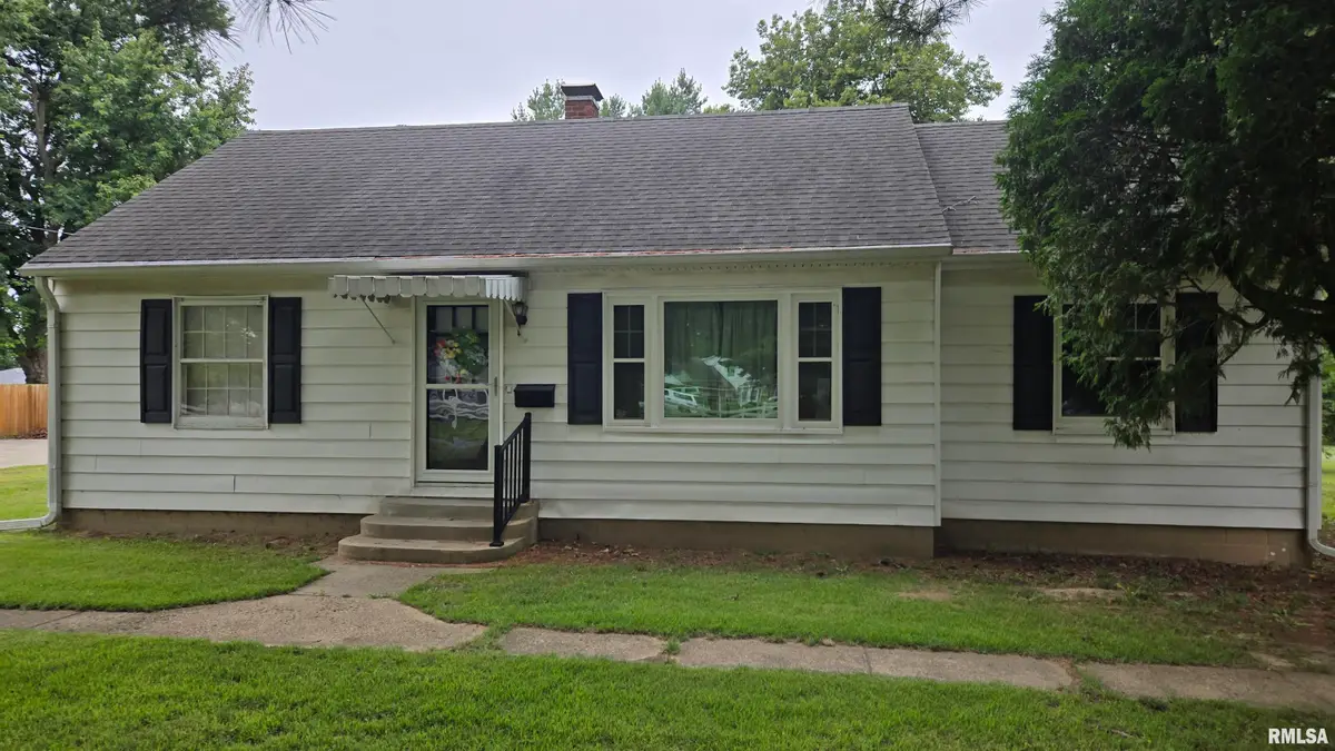 441 N Walnut Street, Rochester, IL 62563 - #1
