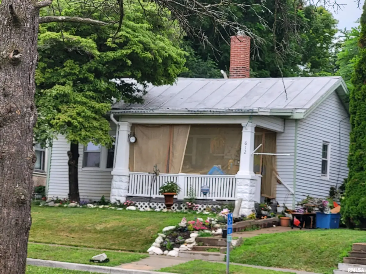 612 Payson Avenue, Quincy, IL 62301 - #1