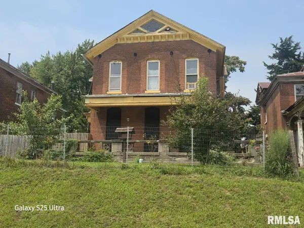 931 N 5th Street, Quincy, IL 62301