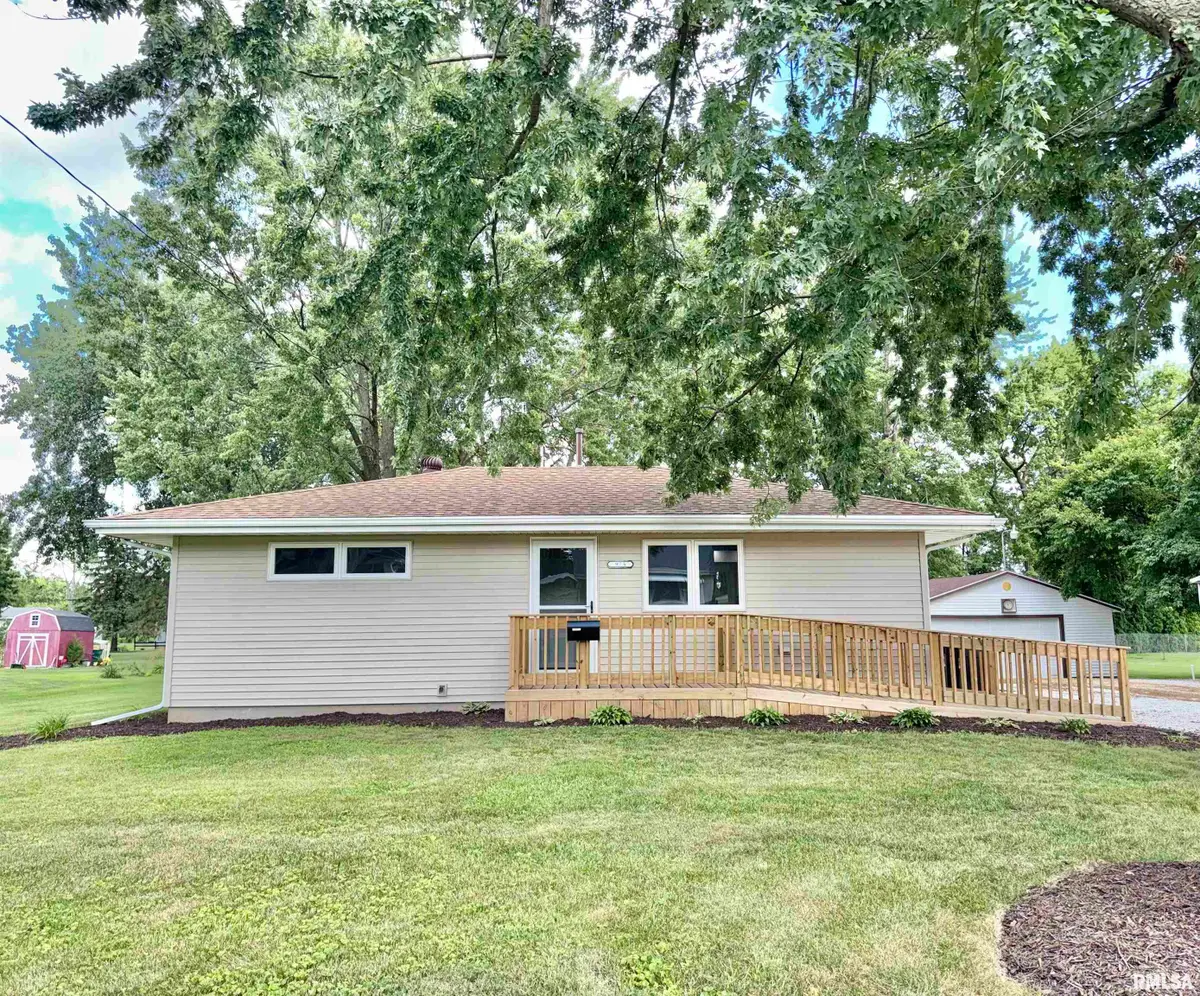 975 Pine Street, Galesburg, IL 61401 - #1
