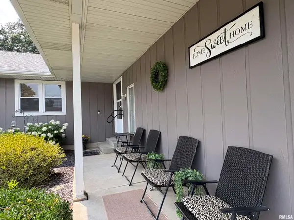 11B Appomatox Avenue, Jacksonville, IL 62650