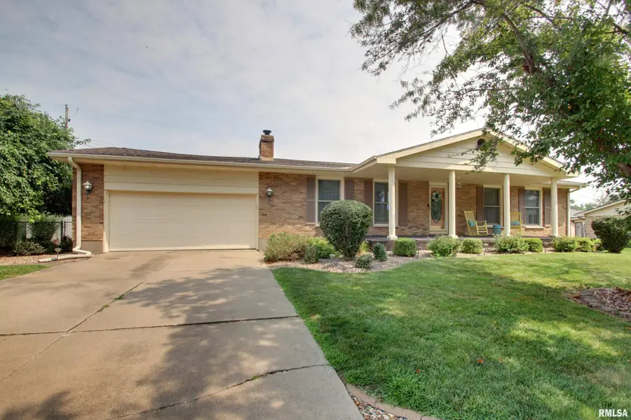 2425 Green Acres, Quincy, IL 62301 - #2