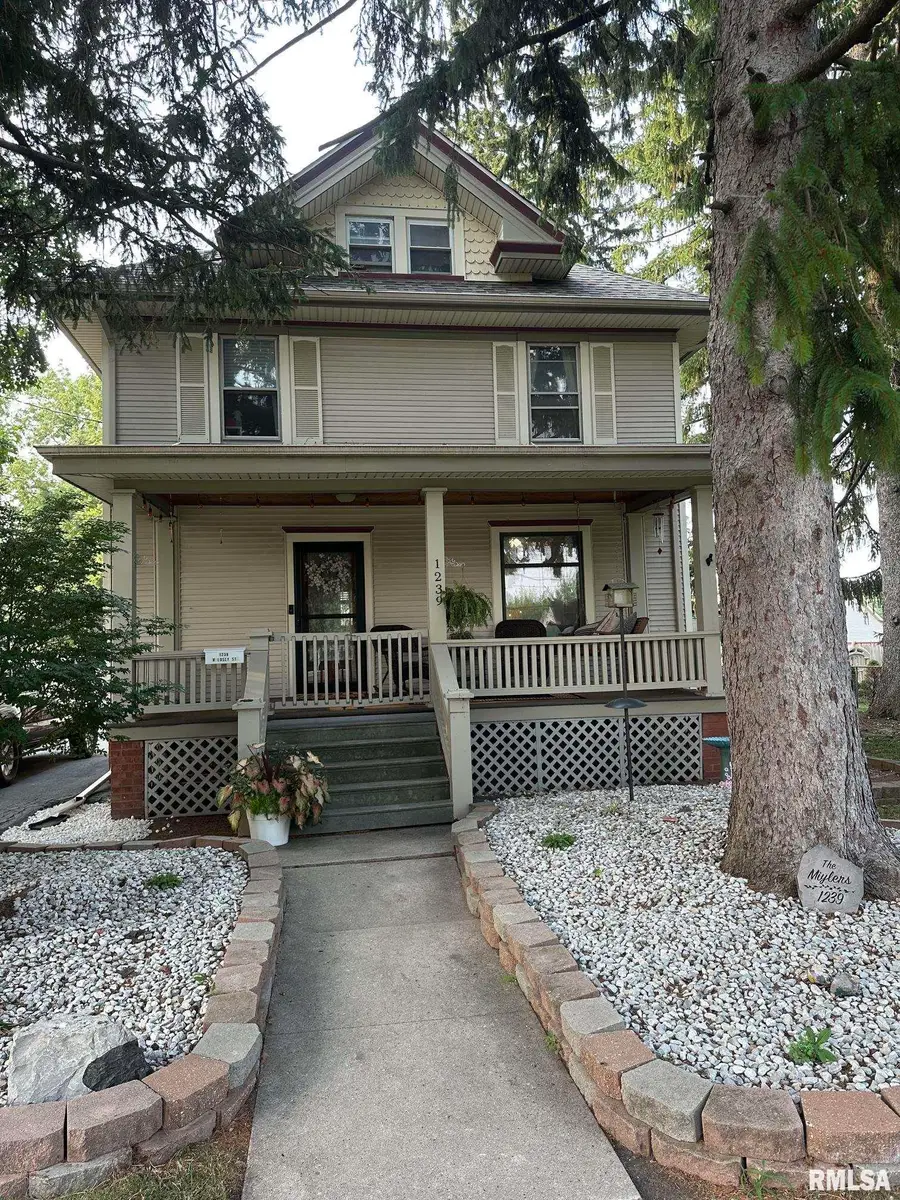 1239 W Losey Street, Galesburg, IL 61401 - #2