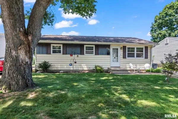 2505 Griffiths Avenue, Springfield, IL 62702