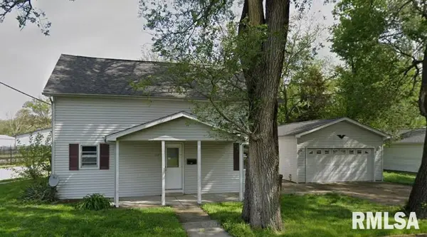 122 W Adams Street, Auburn, IL 62615