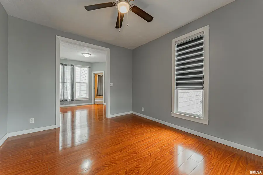 200 NE 2nd Street, Atlanta, IL 61723 - #3