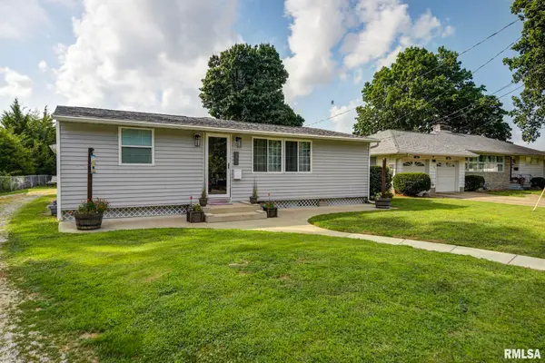 947 Hawley Street, Taylorville, IL 62568