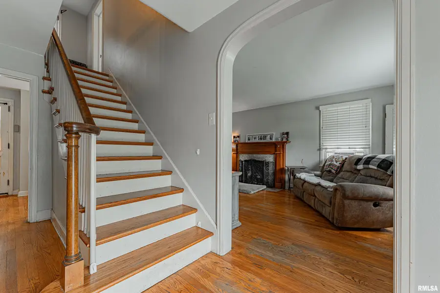522 N Elm Street, Lincoln, IL 62656 - #3