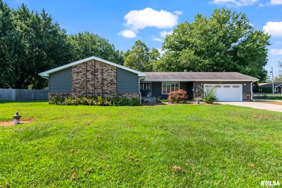 1070 Green Acres Lane, Springfield, IL 62707 - #2