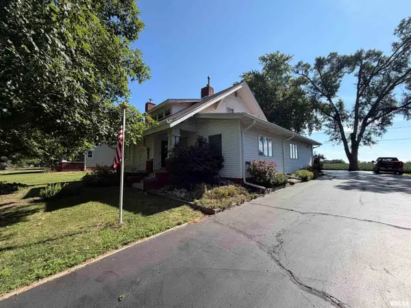 402 S Main Street, Avon, IL 61415