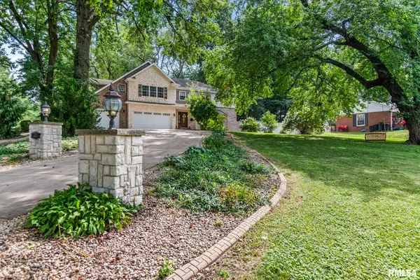 37 Wildwood Road, Springfield, IL 62704-0000