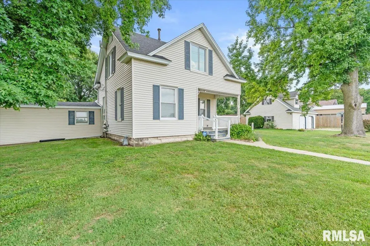 822 W South Street, Girard, IL 62704 - #1