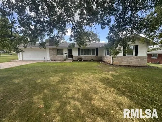 2 Janet Place, Jacksonville, IL 62650 - #1