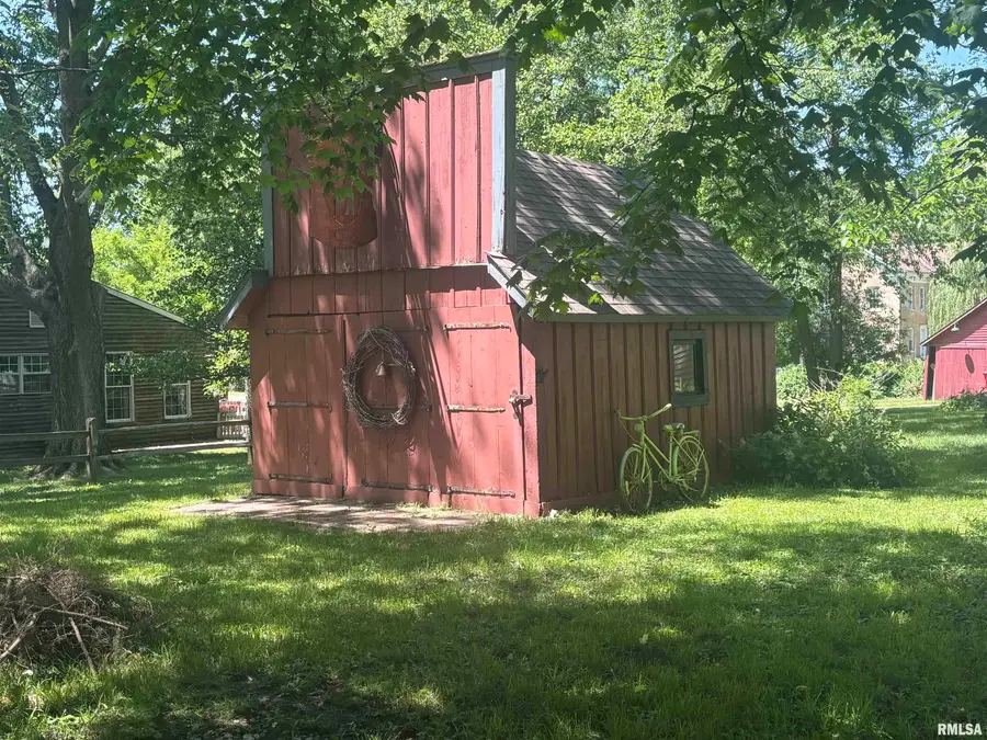 110 S Bishop Hill Street, Bishop Hill, IL 61419 - #2