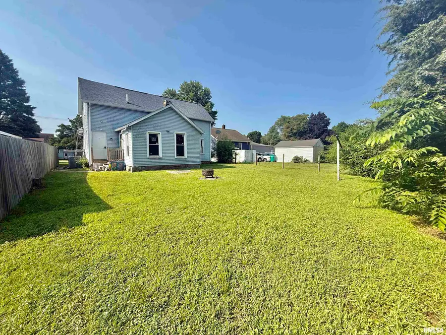 625 W Losey Street, Galesburg, IL 61401 - #3