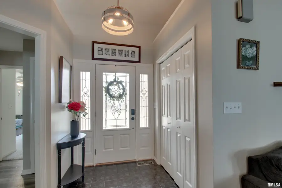 1334 Pheasant Run, Quincy, IL 62305 - #2