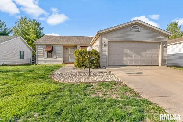2800 Via Rosso Street #194, Springfield, IL 62703