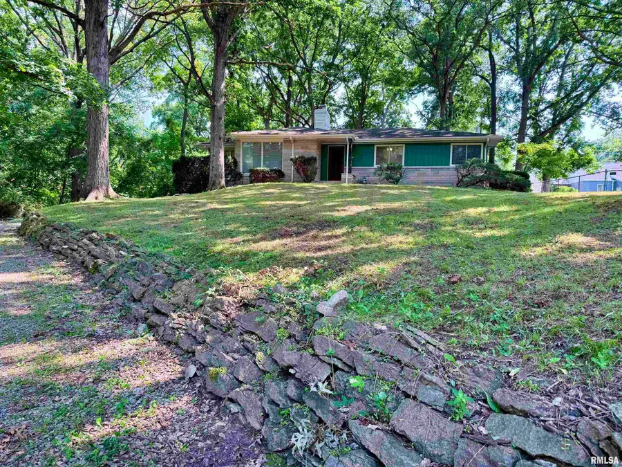 2625 E Lost Bridge Road, Decatur, IL 62521 - #2
