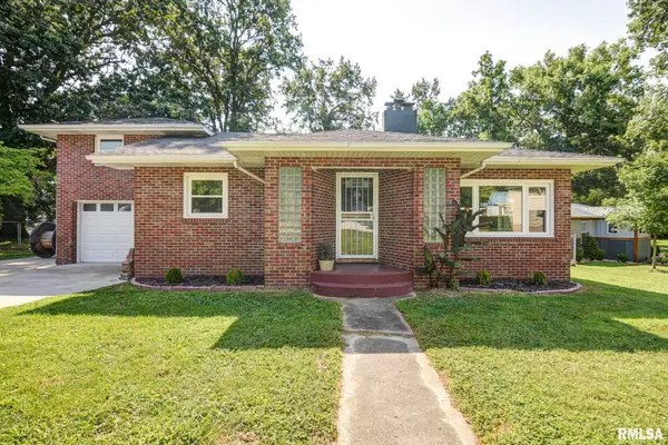 226 Summit Avenue, Taylorville, IL 62568