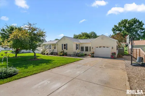 905 W North Street, Auburn, IL 62615