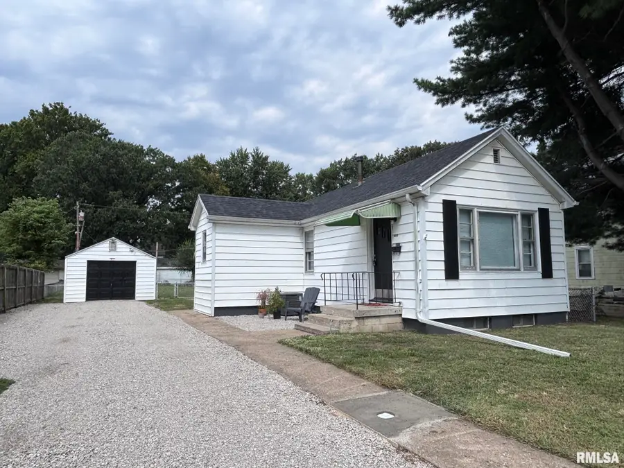1113 N Rutledge Street, Springfield, IL 62702 - #3