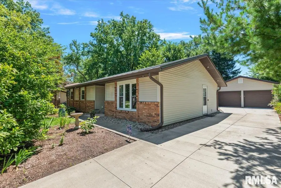 644 Magnolia Drive, Chatham, IL 62629 - #3