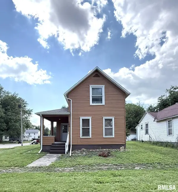 708 S Chambers Street, Galesburg, IL 61401