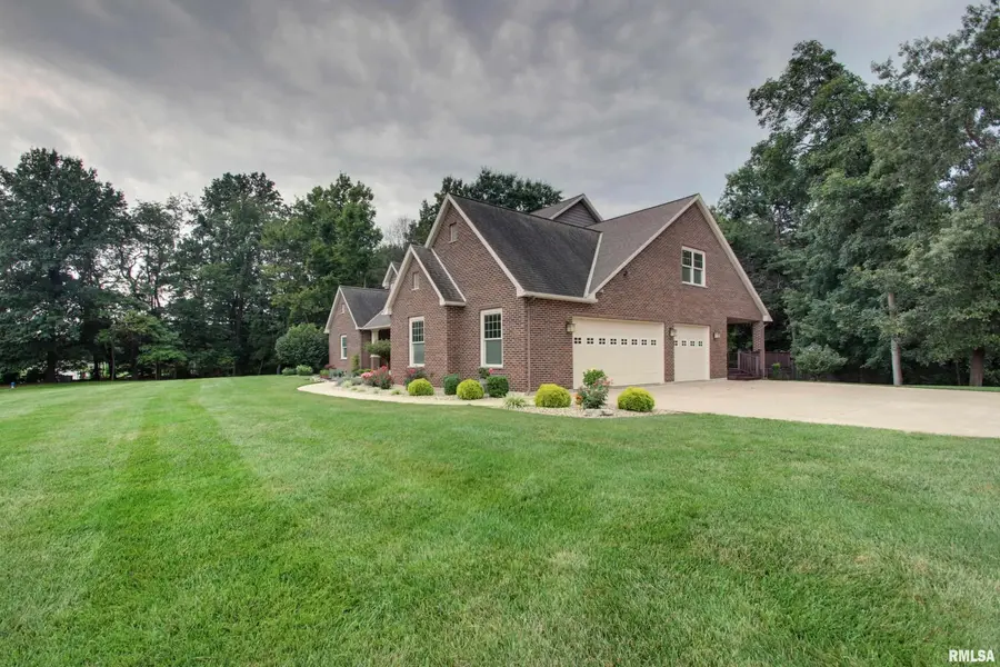 3708 Harbor Lane, Quincy, IL 62305 - #3