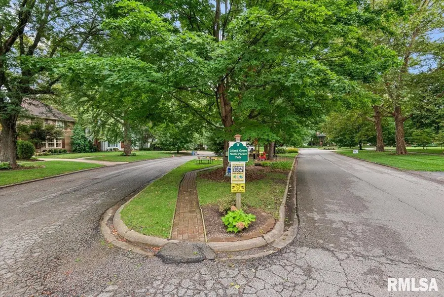 1905 Noble Avenue, Springfield, IL 62704 - #3
